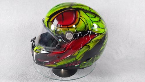 Cobra racing helmet design 02