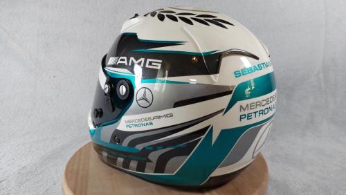 Mercedes AMG Petronas racing helmet design 03