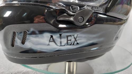 Raven moto helmet design 10