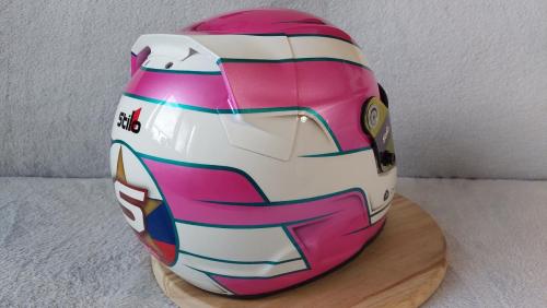 Zara racing helmet design 04