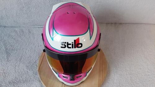 Zara racing helmet design 07