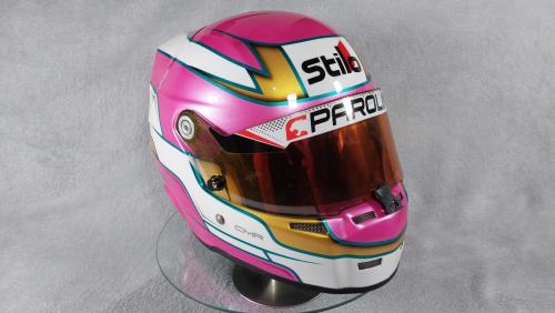 Zara racing repaired helmet design 03