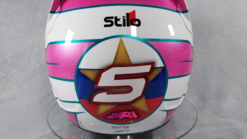 Zara racing repaired helmet design 07